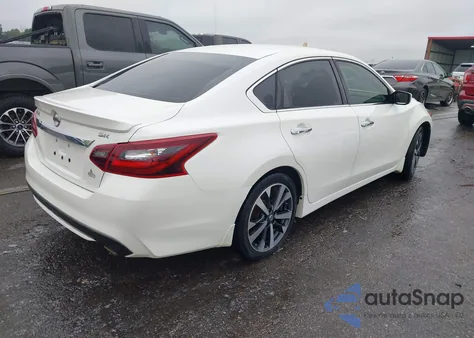 2017 Nissan Altima 2.5 Sr from USA, damaged, VIN 1N4AL3AP9HC256968